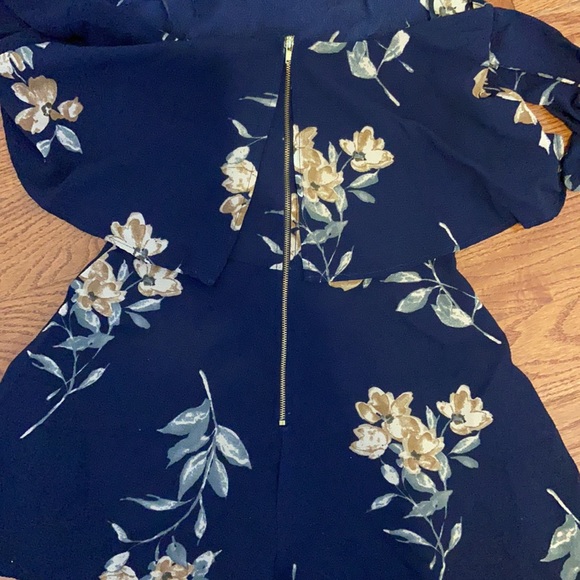 Ruby & Jenna floral romper - Picture 6 of 6